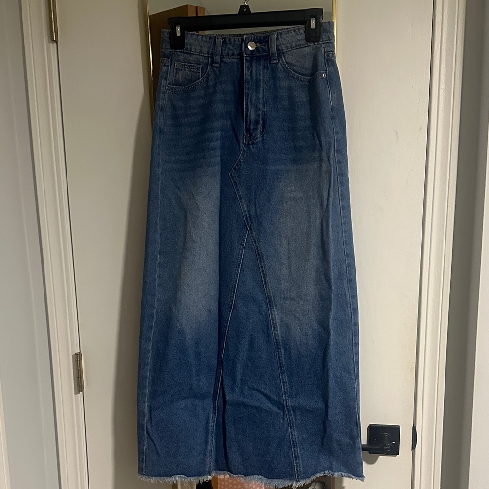 Maxi/Midi Denim Skirt